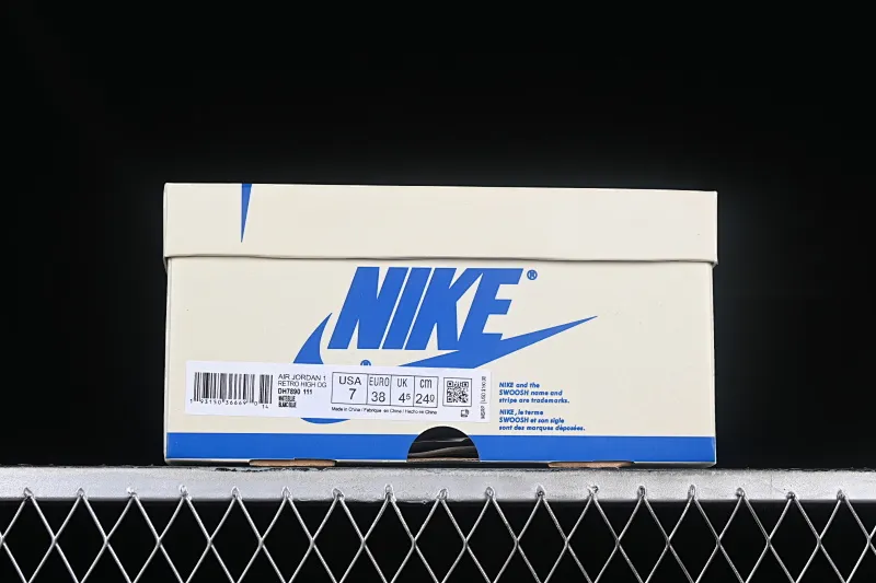 All categories Air Jordan Jordan series basketball shoes Air Jordan 1 Low Travis Scott x Air Jordan 1 Low OG AJ1 Joe 1 undercut low top DH7890-111